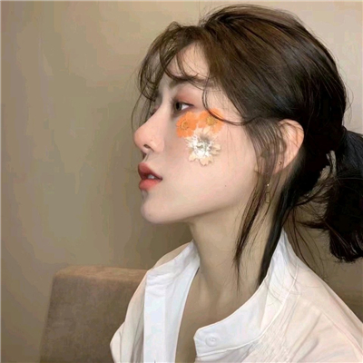 粉嫩好看清新女生微信头像