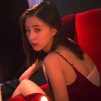 微信阳光文艺好看女生头像
