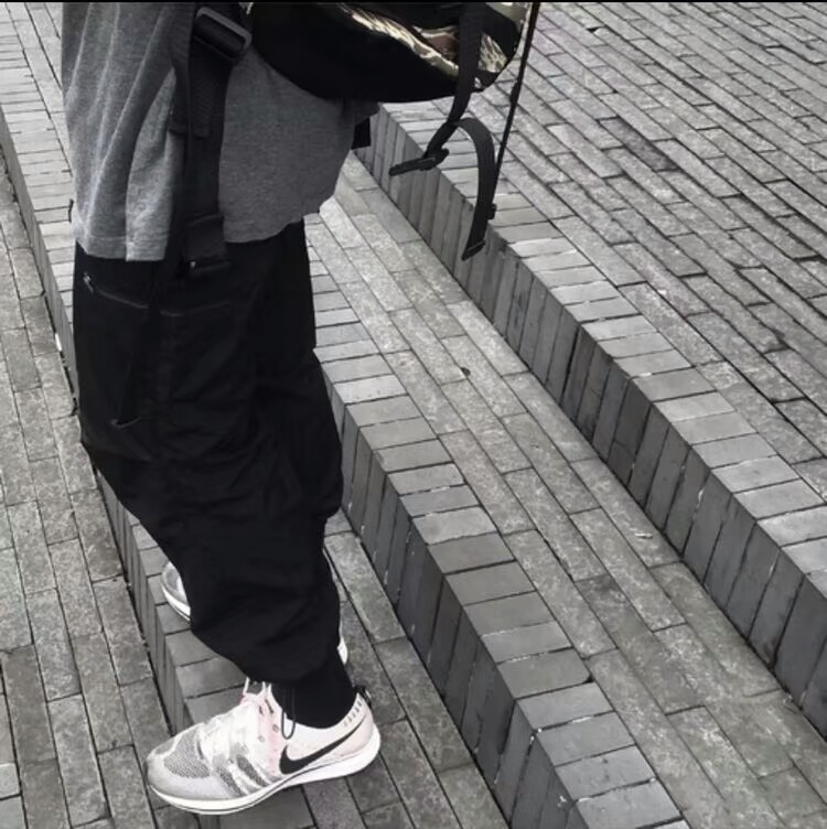 微信简洁寂寞男生头像