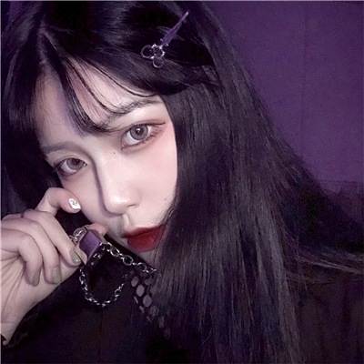 微信可爱阳光性感女生头像