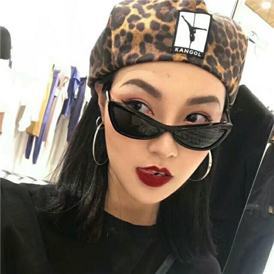 微信时尚气质迷人女生头像