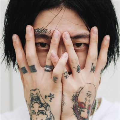 微信气质帅气流行男生头像