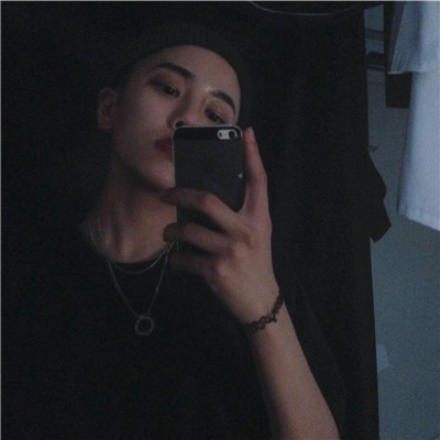 微信气质超拽霸气男生头像