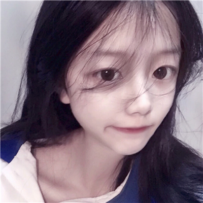 微信可爱阳光性感女生头像