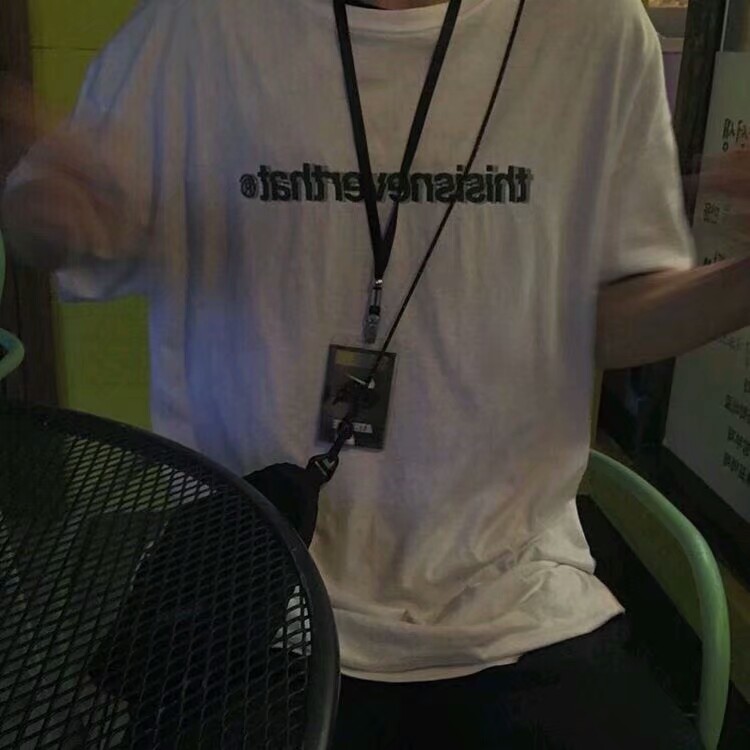 微信简洁寂寞男生头像