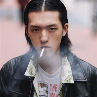 微信气质帅气流行男生头像