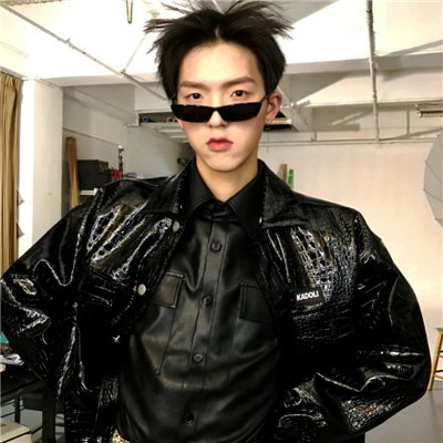 微信气质帅气流行男生头像