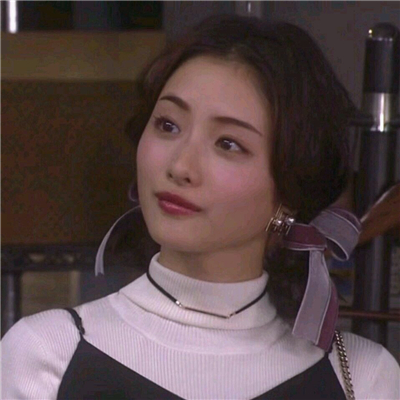 微信时尚靓丽气质女生头像