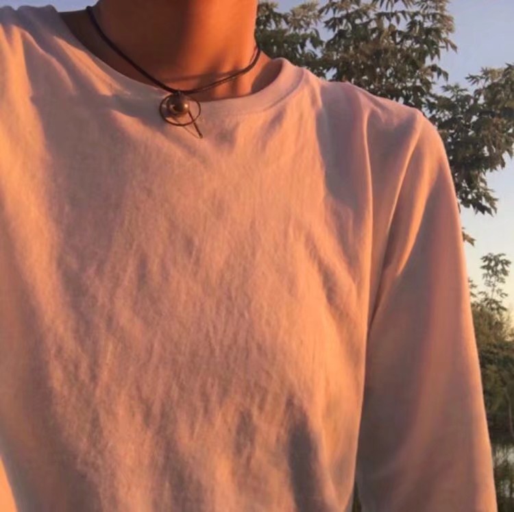 微信简洁寂寞男生头像