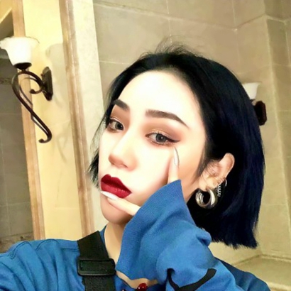 好看个性的微信蓝色韩范女生头像合集下载
