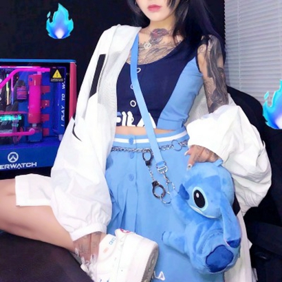 好看个性的微信蓝色韩范女生头像合集下载