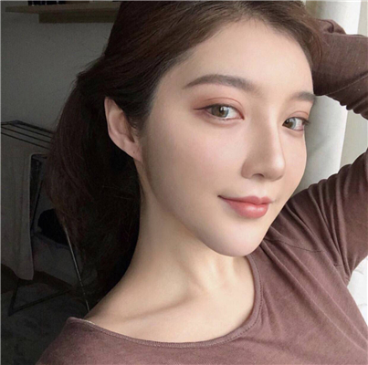 微信唯美清新时尚霸气女生头像