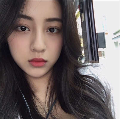 微信文艺好看清新迷人女生头像