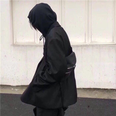 微信冷酷个性非主流男生头像