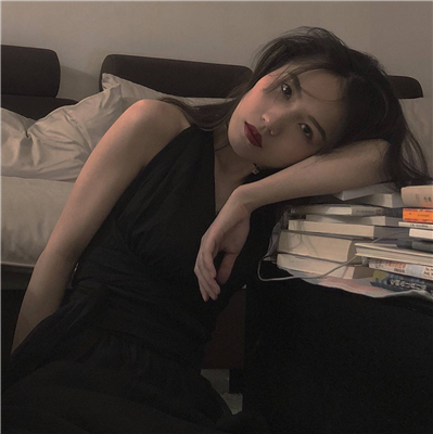 微信唯美清新时尚霸气女生头像