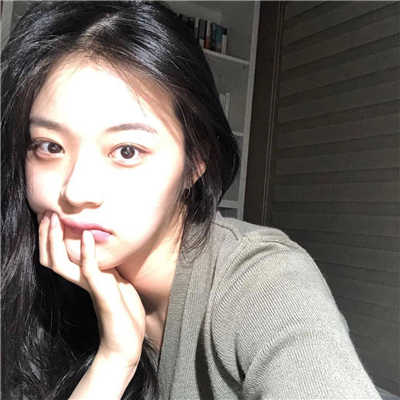 微信文艺好看清新迷人女生头像
