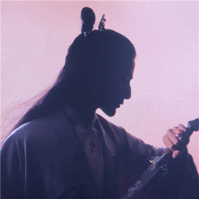 清新阳光帅气男生微信头像