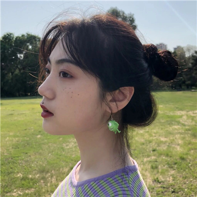 微信文艺好看清新迷人女生头像