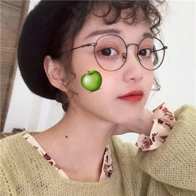 微信清新性感气质迷人女生头像