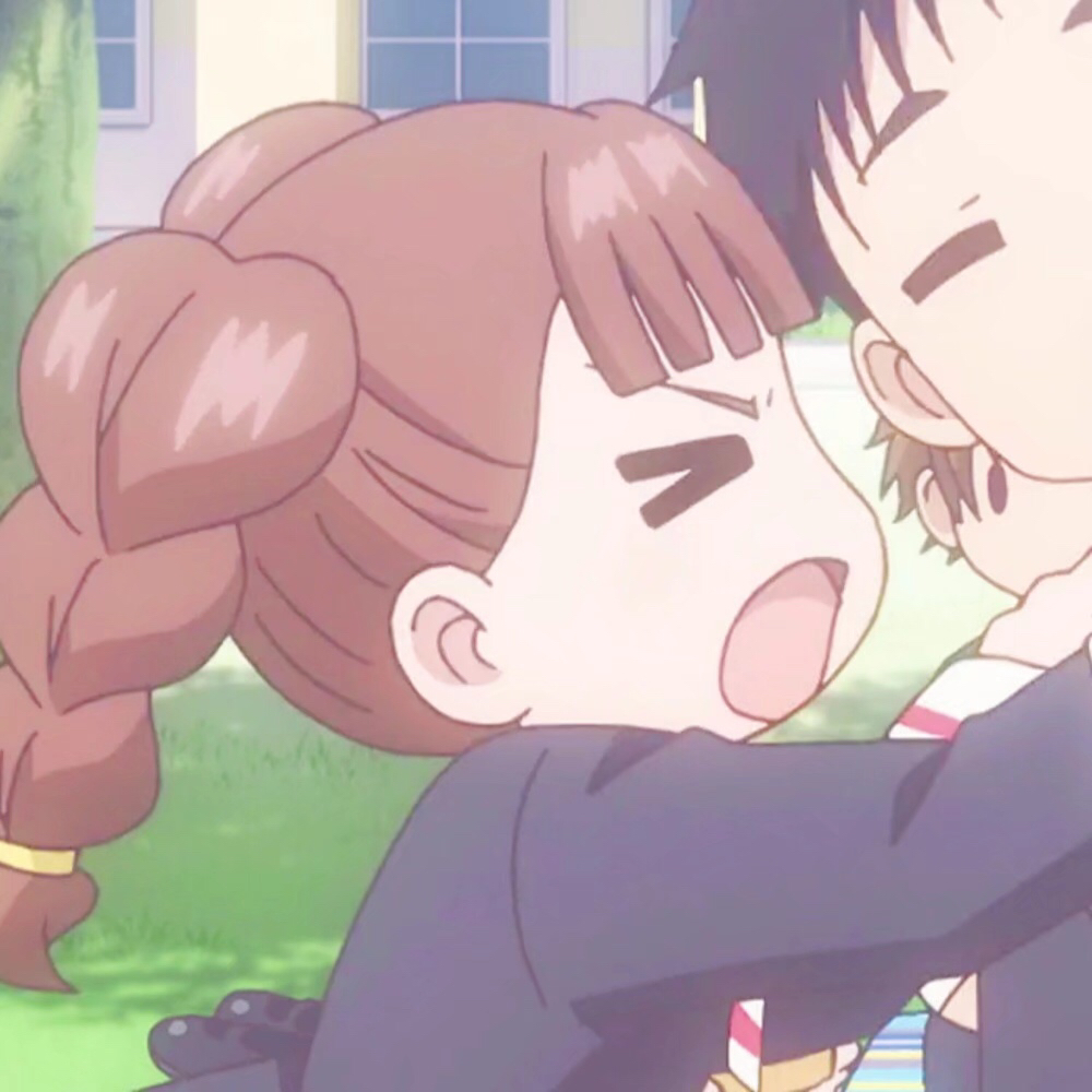 甜蜜粉嫩二次元微信情侣头像