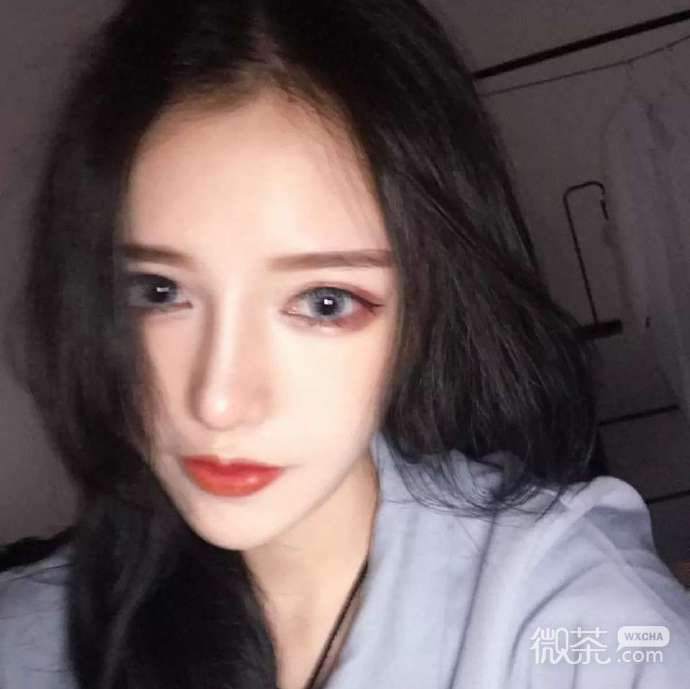 微信好看寂寞佛系女生头像
