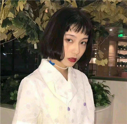 微信清新性感气质迷人女生头像
