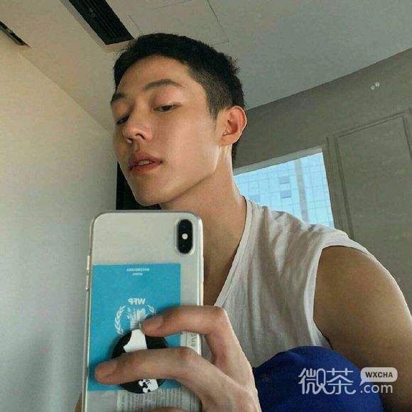 微信帅气寂寞男生头像