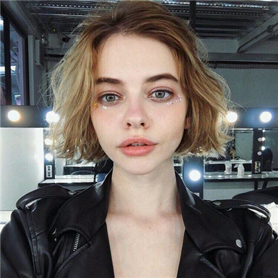 微信冷酷霸气欧美女生头像