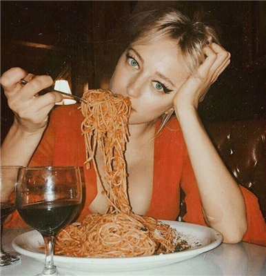 微信冷酷霸气欧美女生头像