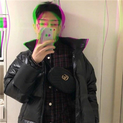 帅气寂寞男生微信头像