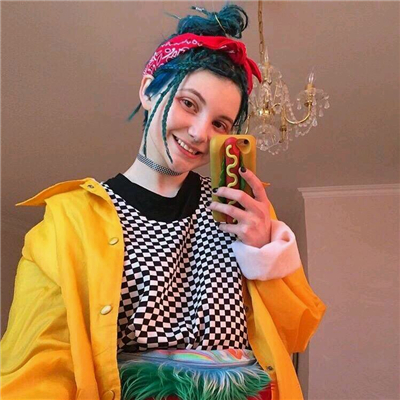 微信冷酷霸气欧美女生头像