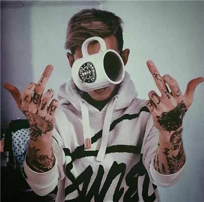 微信冷酷霸气时尚欧美男生头像