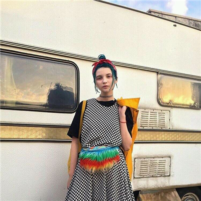 微信冷酷霸气欧美女生头像