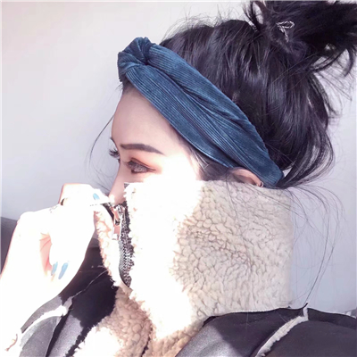 微信时尚好看唯美清新女生头像