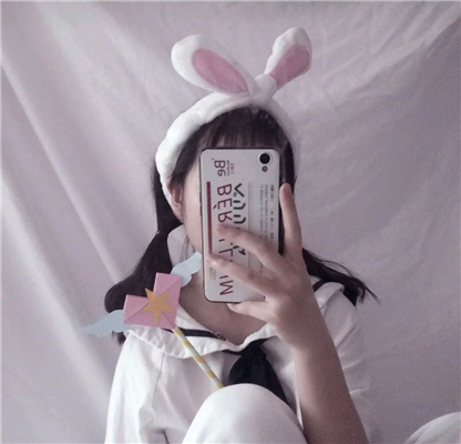 微信粉嫩气质迷人女生头像