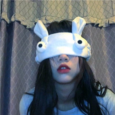 微信粉嫩气质迷人女生头像