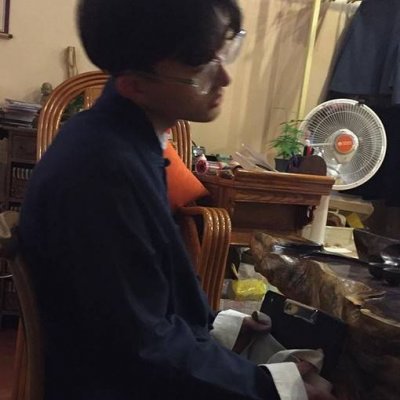 帅气阳刚的微信最新男生头像下载