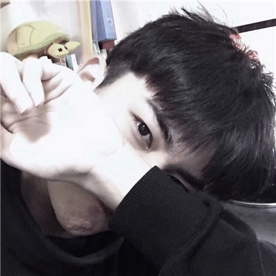 阳光帅气性感男微信生头像