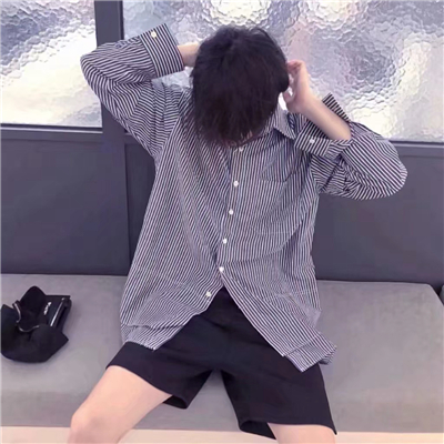 阳光帅气性感男微信生头像