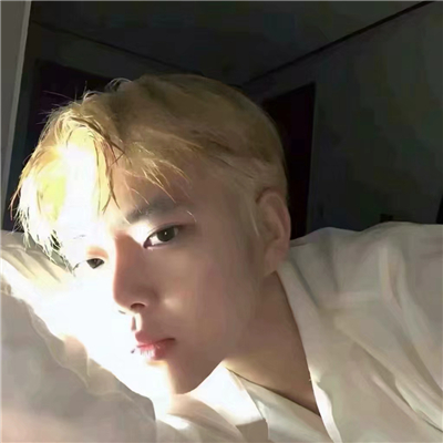 阳光帅气性感男微信生头像