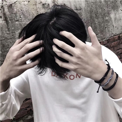 阳光帅气性感男微信生头像