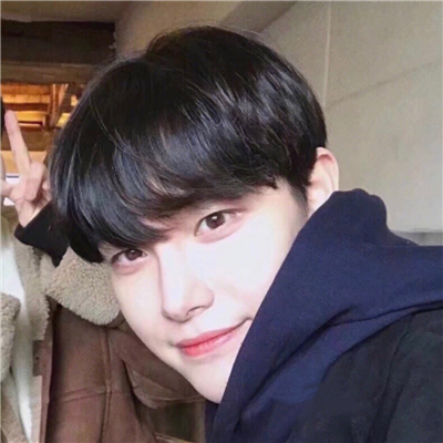 阳光帅气性感男微信生头像