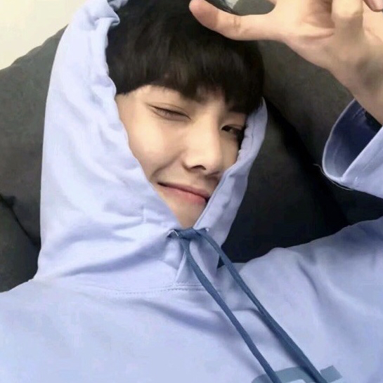 阳光帅气性感男微信生头像