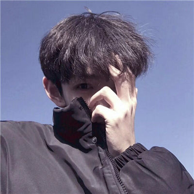 阳光帅气性感男微信生头像