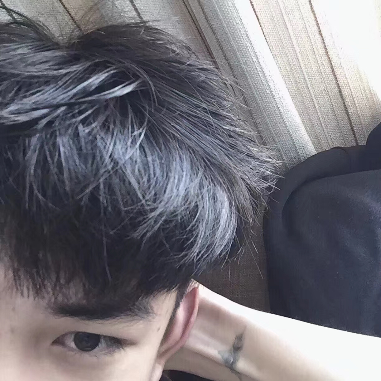 阳光帅气性感男微信生头像