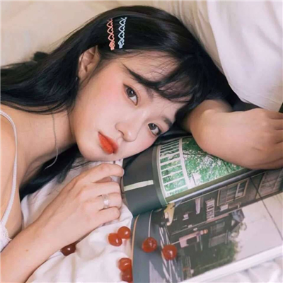 微信时尚清新文艺女生头像