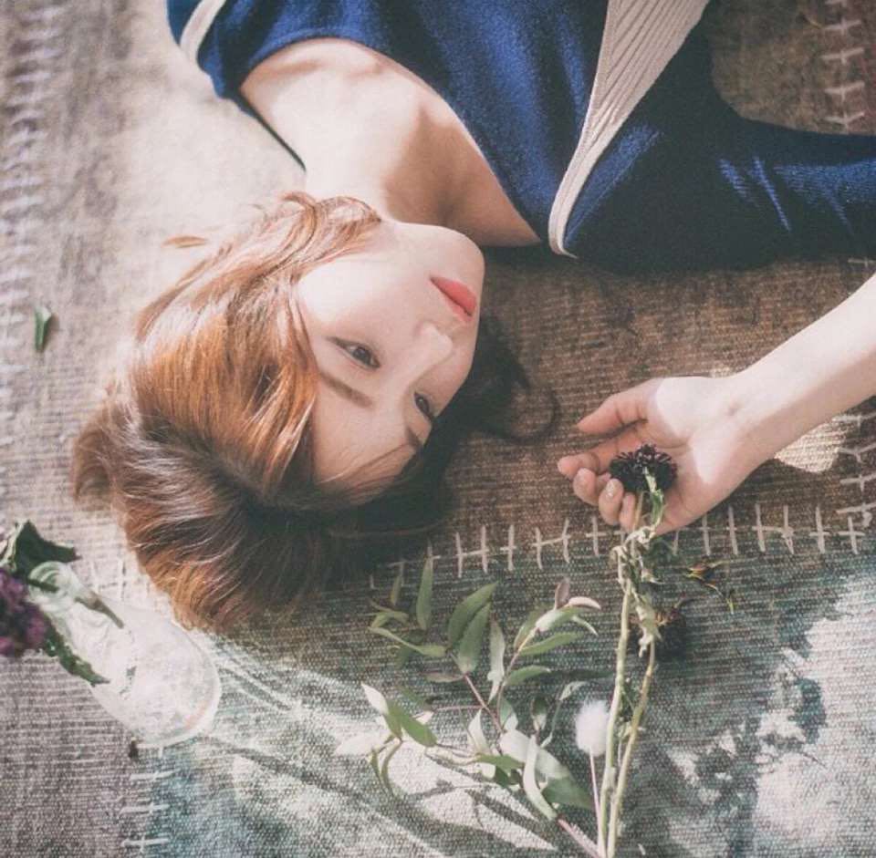 微信时尚清新文艺女生头像