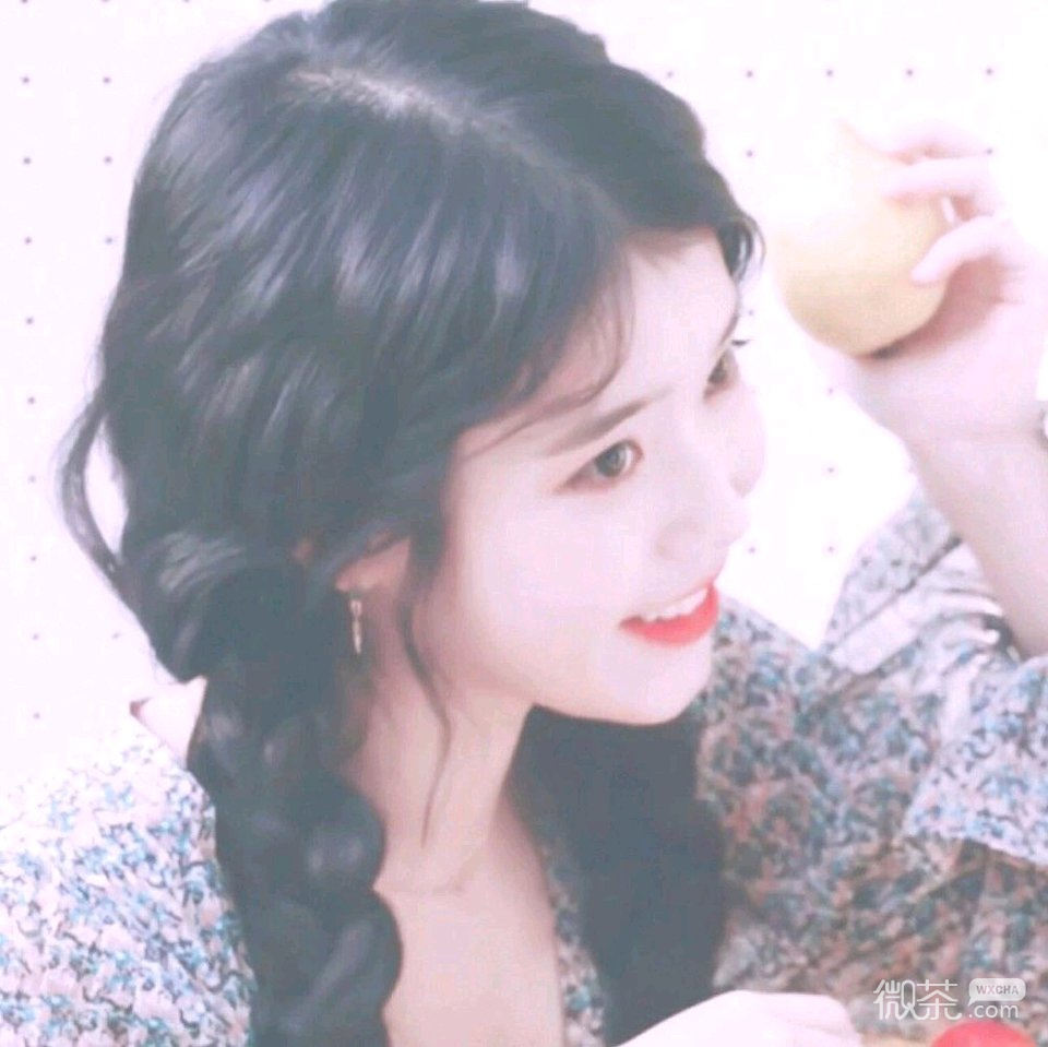 清纯个性女生微信头像