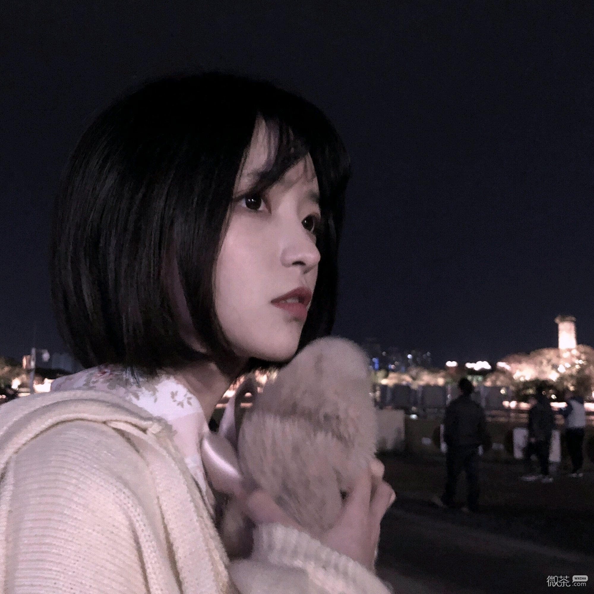 清纯个性女生微信头像