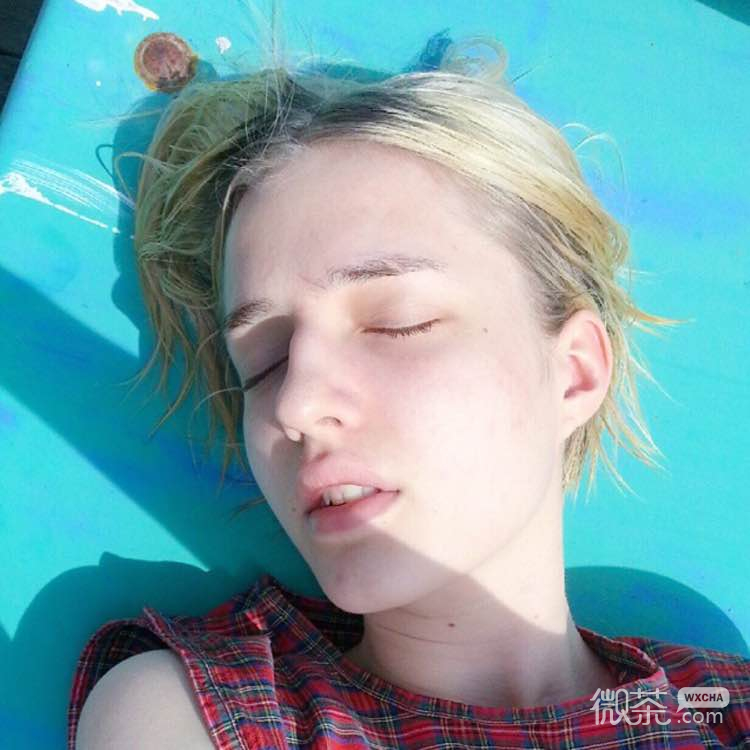 微信时尚唯美意境欧美女生头像